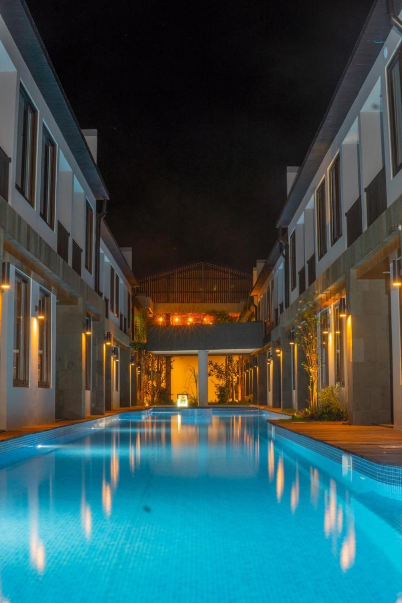 Royal Regantris Trawangan Hotel Gili Trawangan Exterior photo